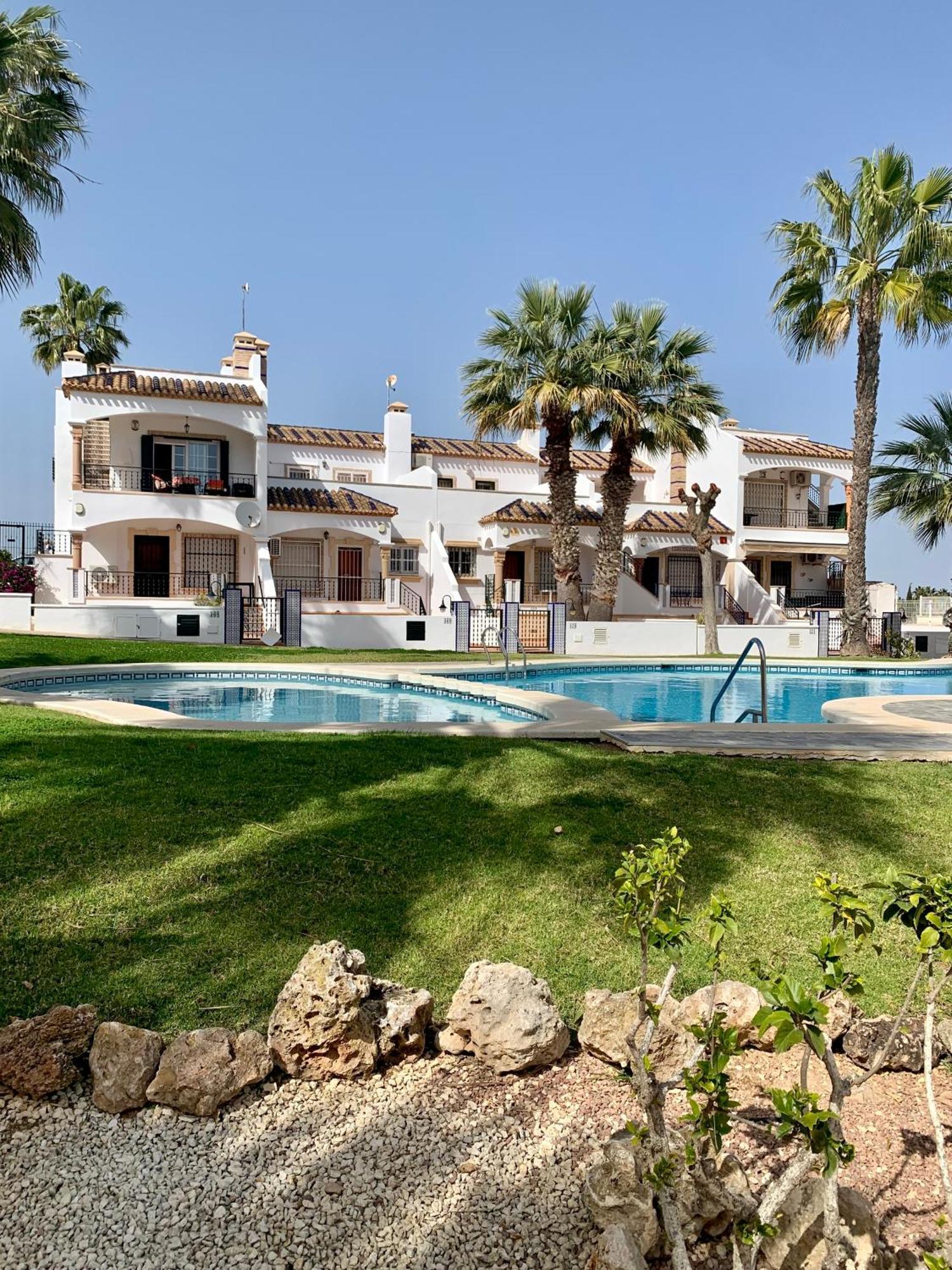 Casa Leone In Het Hart Van Villamartin Exterior photo